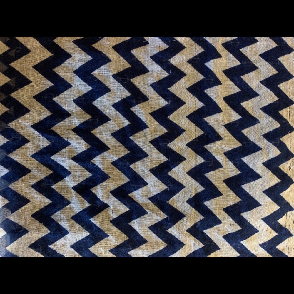 Designed Infinity Scarf - Picture 2 of 4